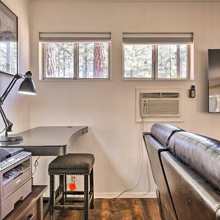 Pinetop Retreat With Hot Tub 3 Homes For Price Of 1 Екстериор снимка