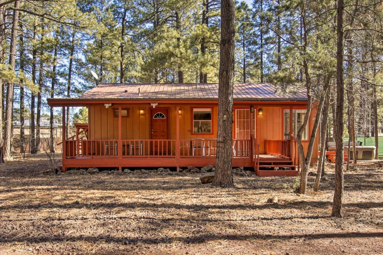 Pinetop Retreat With Hot Tub 3 Homes For Price Of 1 Екстериор снимка